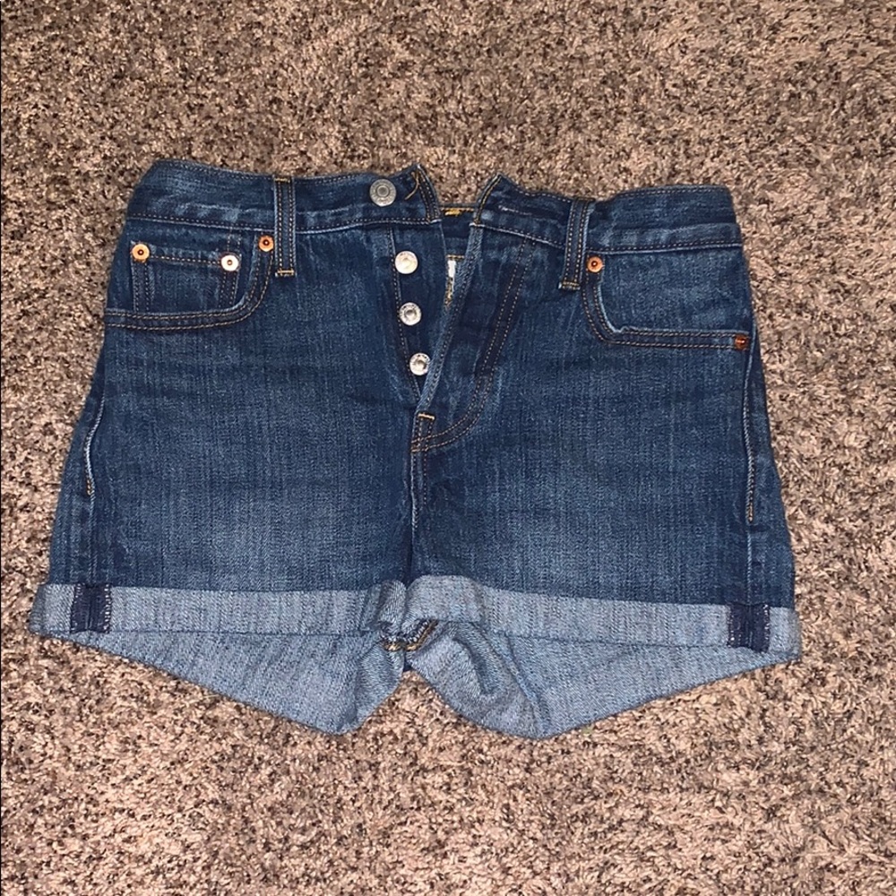 Levi Shorts